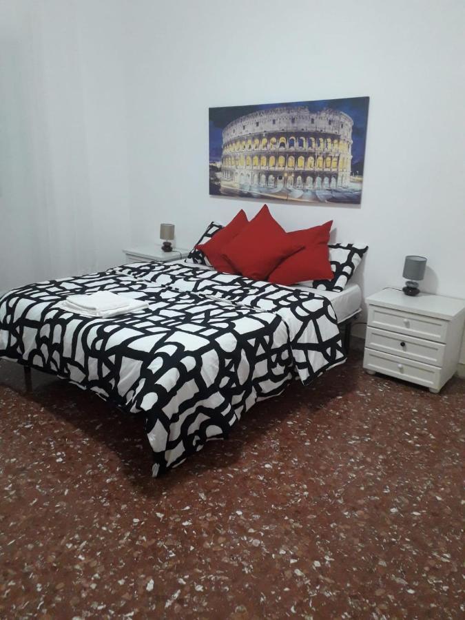 Centro Monti Tiburtini B&B Roma Exterior foto